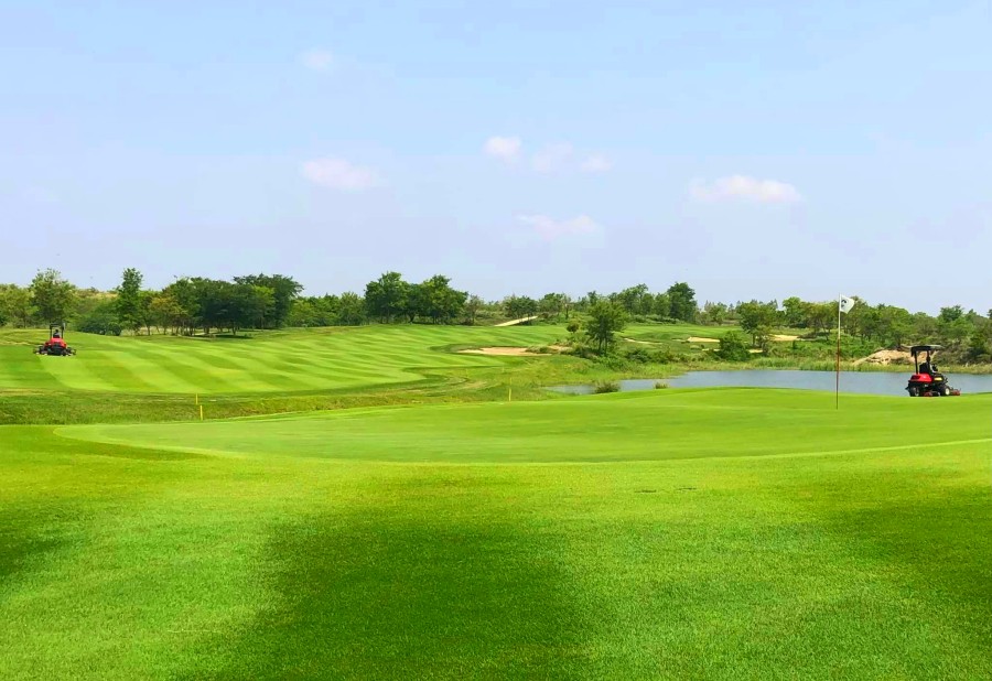 Myotha National Golf Club in Mandalay, Myanmar (13)
