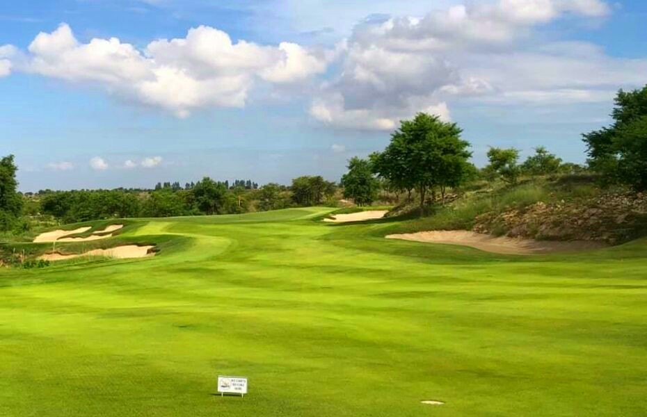 Myotha National Golf Club in Mandalay, Myanmar (15)