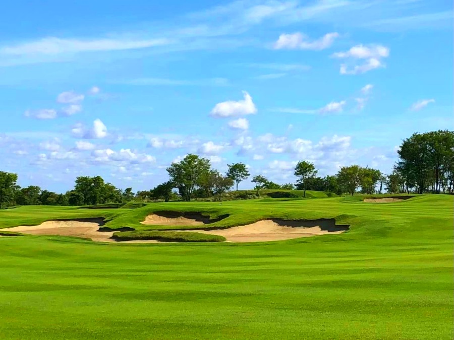 Myotha National Golf Club in Mandalay, Myanmar (9)