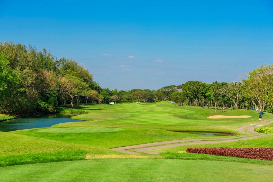 Pun Hlaing Golf Club in Yangon, Myanmar (4)