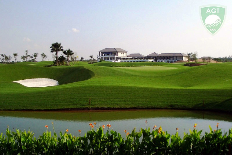 Van Tri Golf Club in Hanoi (14)
