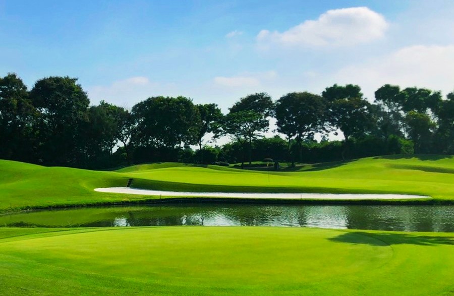 Van Tri Golf Club in Hanoi (5)