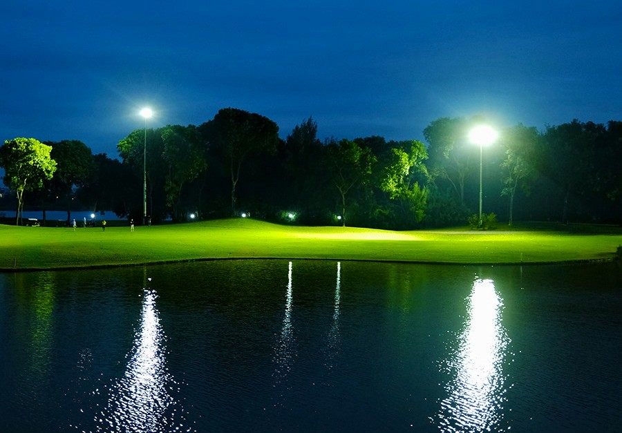 Van Tri Golf Club in Hanoi (7)
