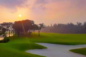 Van Tri Golf Club in Hanoi (8)