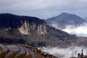 Azheke Rice Terraces in Yuanyang County (9)