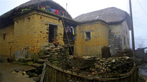 Azheke-Village-and-Mushroom-Houses-in-Yuanyang-Couty-Honghe-05