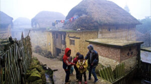 Azheke-Village-and-Mushroom-Houses-in-Yuanyang-Couty-Honghe-12