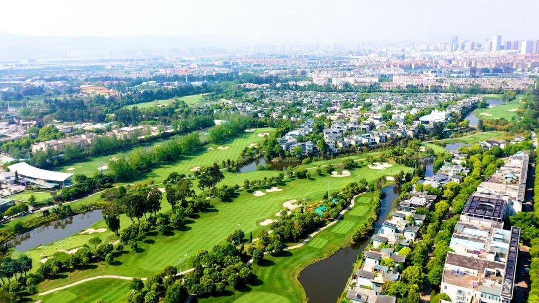 Kunming Wanda Golf Club (5)