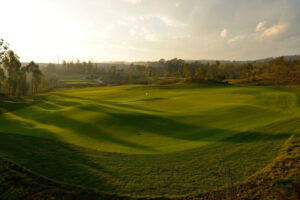 Kunming-Yulong-Bay-Golf-Club-13