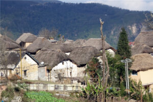 Travel-to-Azheke-Village-and-Azheke-Rice-Terraces-in-Yuanyang-County-05