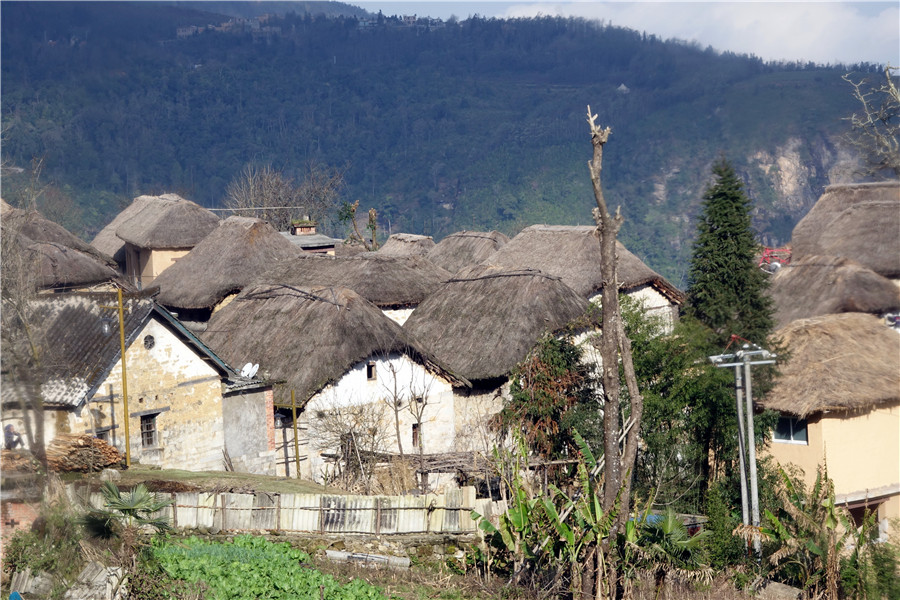 Travel-to-Azheke-Village-and-Azheke-Rice-Terraces-in-Yuanyang-County-05
