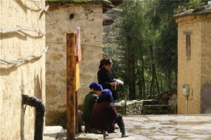 Travel-to-Azheke-Village-and-Azheke-Rice-Terraces-in-Yuanyang-County-14