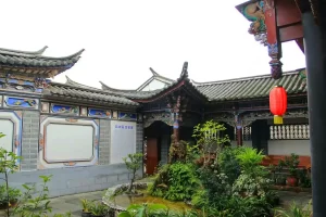 Yan Family Compound in Xizhou Old Town, Dali (18)