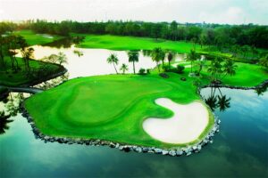 Alpine Golf Club in Pathum Thani, Thailand (17)