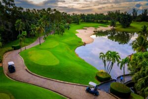 Alpine Golf Club in Pathum Thani, Thailand (3)