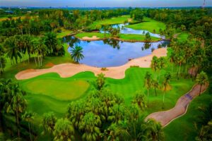Alpine Golf Club in Pathum Thani, Thailand (8)