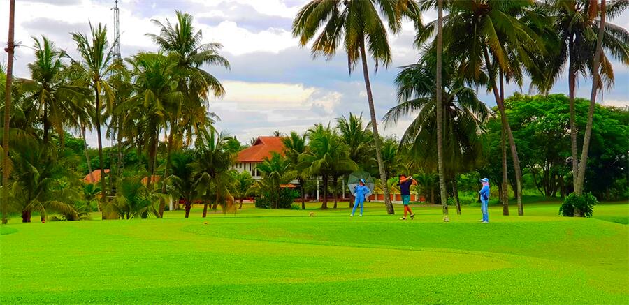 Alpine Golf Resort in Chiang Mai, Thailand (11)