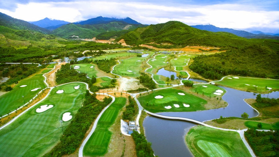 Ba Na Hills Golf Club in Da Nang, Vietnam (9)