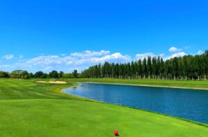 Beijing CBD International Golf Club (2)