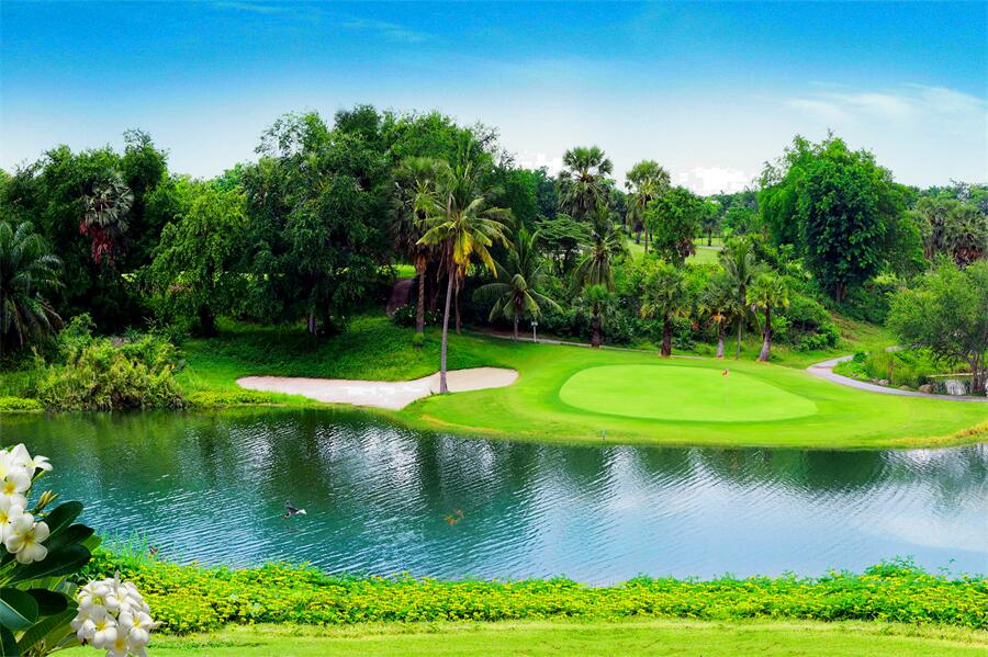 Blue Sapphire Golf and Resort in Kanchanaburi, Thailand (10)