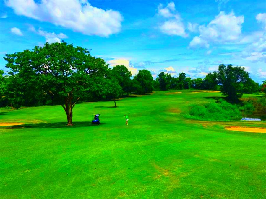 Blue Sapphire Golf and Resort in Kanchanaburi, Thailand (5)