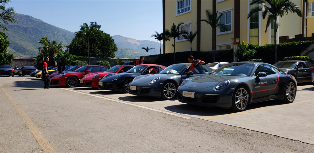 China Self Driving Tour with Your Own Car in Xinjiang, Yunnan and Tibet (21)
