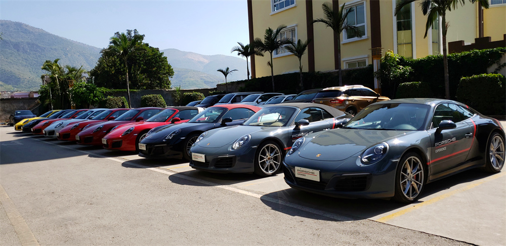 China Self Driving Tour with Your Own Car in Xinjiang, Yunnan and Tibet (30)