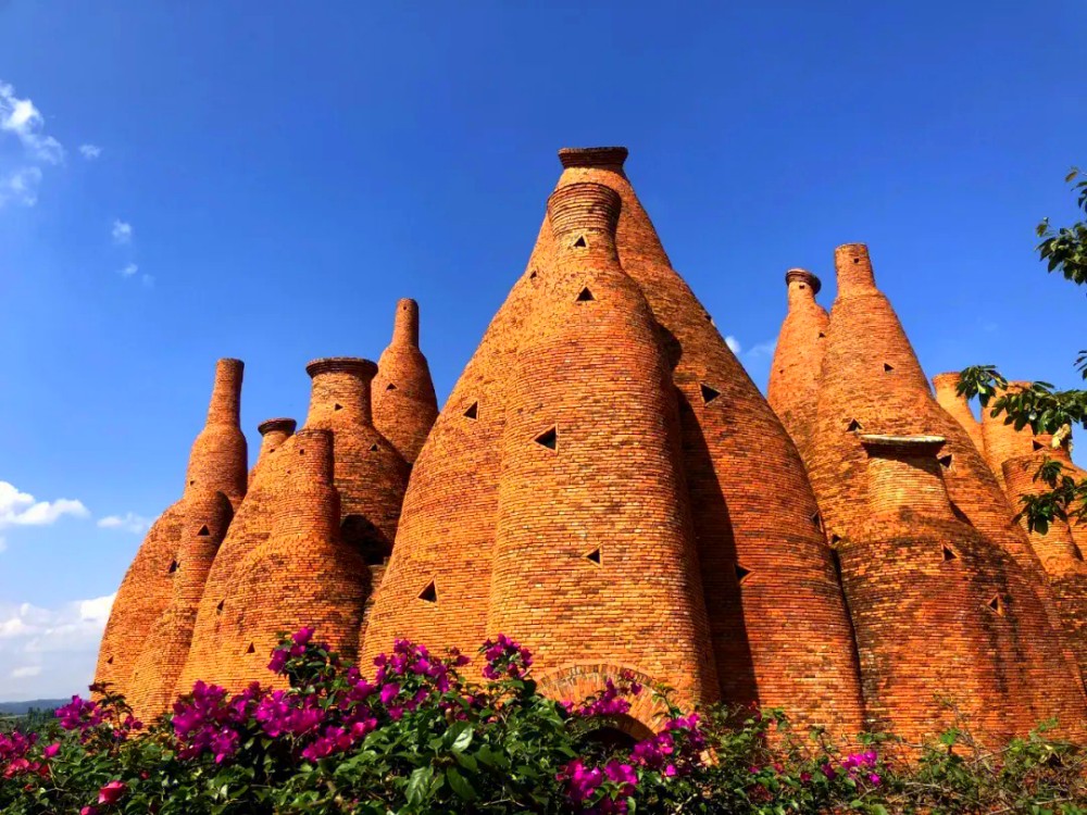 Dongfengyun Art Town Sceneic Area in Mile City, Honghe (12)