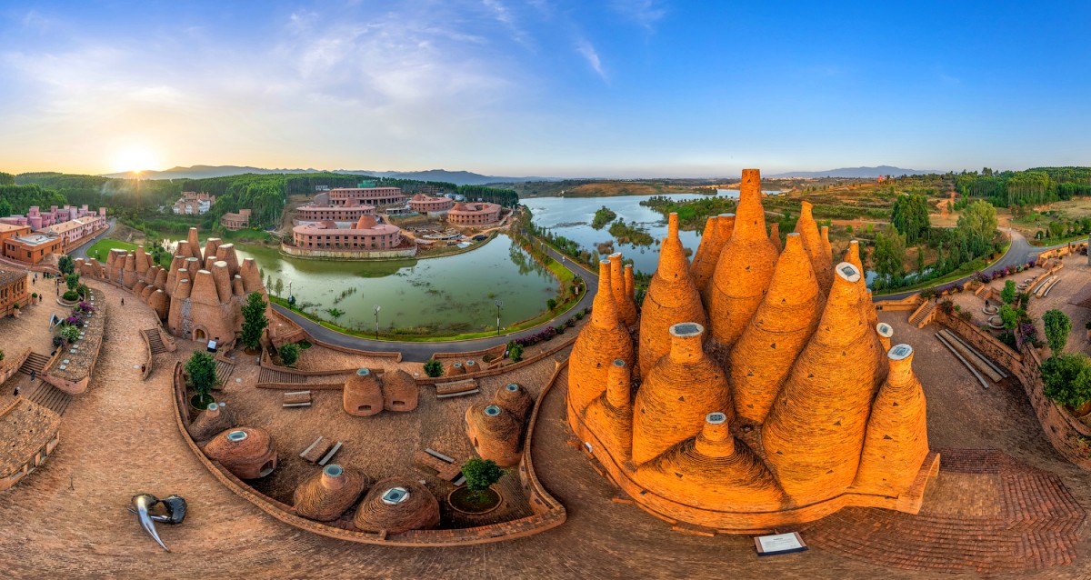 Dongfengyun Art Town Sceneic Area in Mile City, Honghe (36)