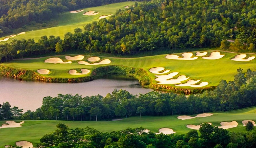 FLC Quang Binh Beach & Golf Resort in Vietnam (11)