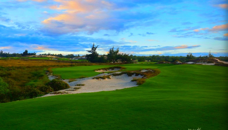 FLC Quang Binh Beach & Golf Resort in Vietnam (6)