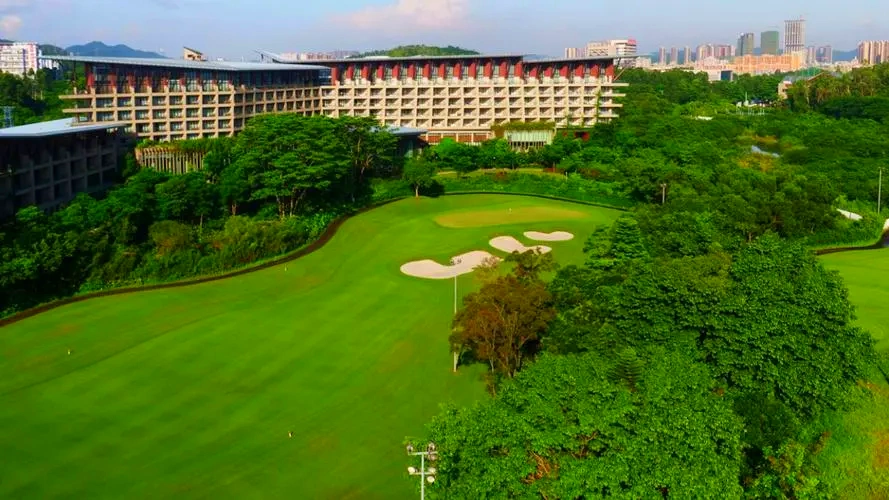 Genzon Golf Club in Shenzhen, Guangdong (17)