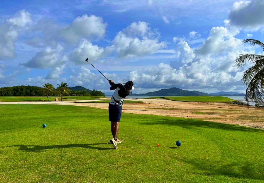 Mission Hills Phuket Golf Course in Thailand (1)