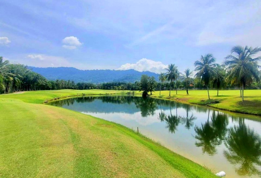 Mission Hills Phuket Golf Course in Thailand (4)