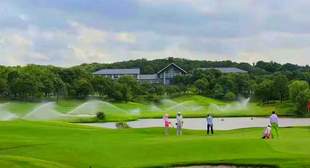 Taihu International Golf Club in Suzhou, Jiangsu (2)
