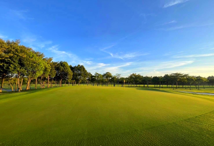 The Royal Gems Golf City (The RG City Golf Club) in Pathum Thani, Thailand (10)