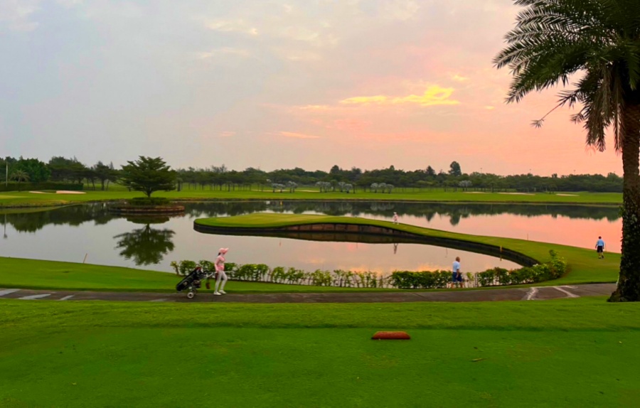 The Royal Gems Golf City (The RG City Golf Club) in Pathum Thani, Thailand (17)