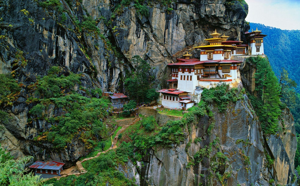 Tiger's Nest Monastery (Paro Taktsang) in Paro, Bhutan (1)