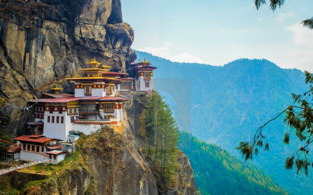 Tiger's Nest Monastery (Paro Taktsang) in Paro, Bhutan (4)
