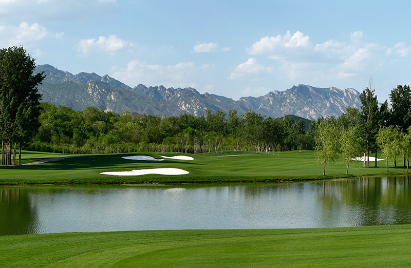 Topwin Golf and Country Club in Beijing (23)