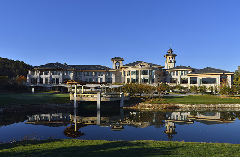 Topwin Golf and Country Club in Beijing (24)