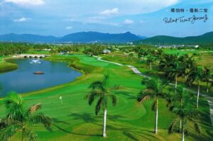Yalong Bay Golf Club in Sanya, Hainan (16)