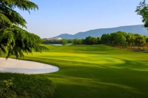 Zhongshan International Golf Club in Nanjing (21)