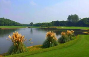 Zhongshan International Golf Club in Nanjing (9)