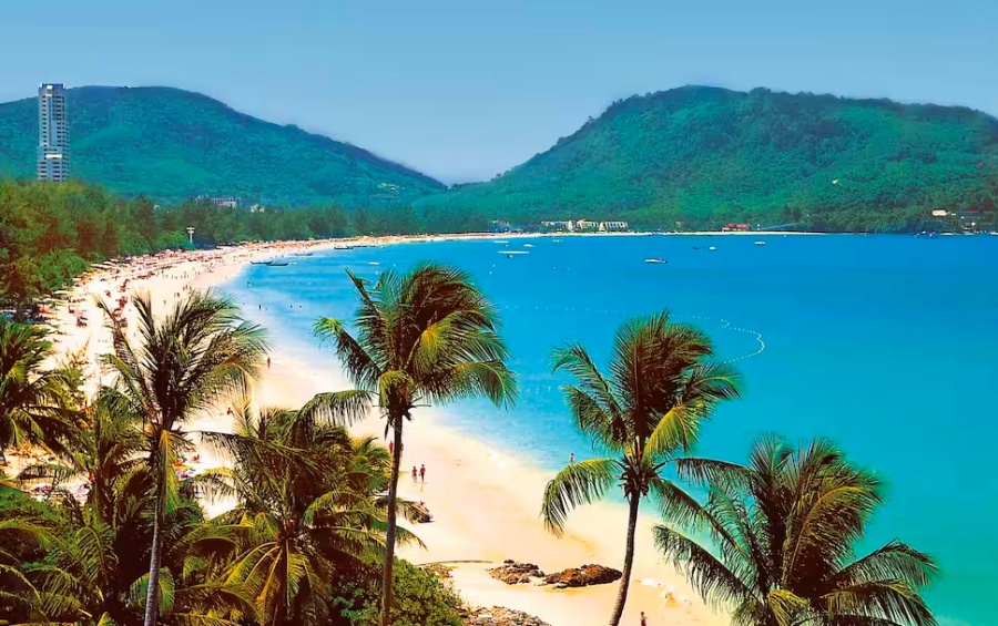 Bang Tao Beach in Phuket, Thailand (1)