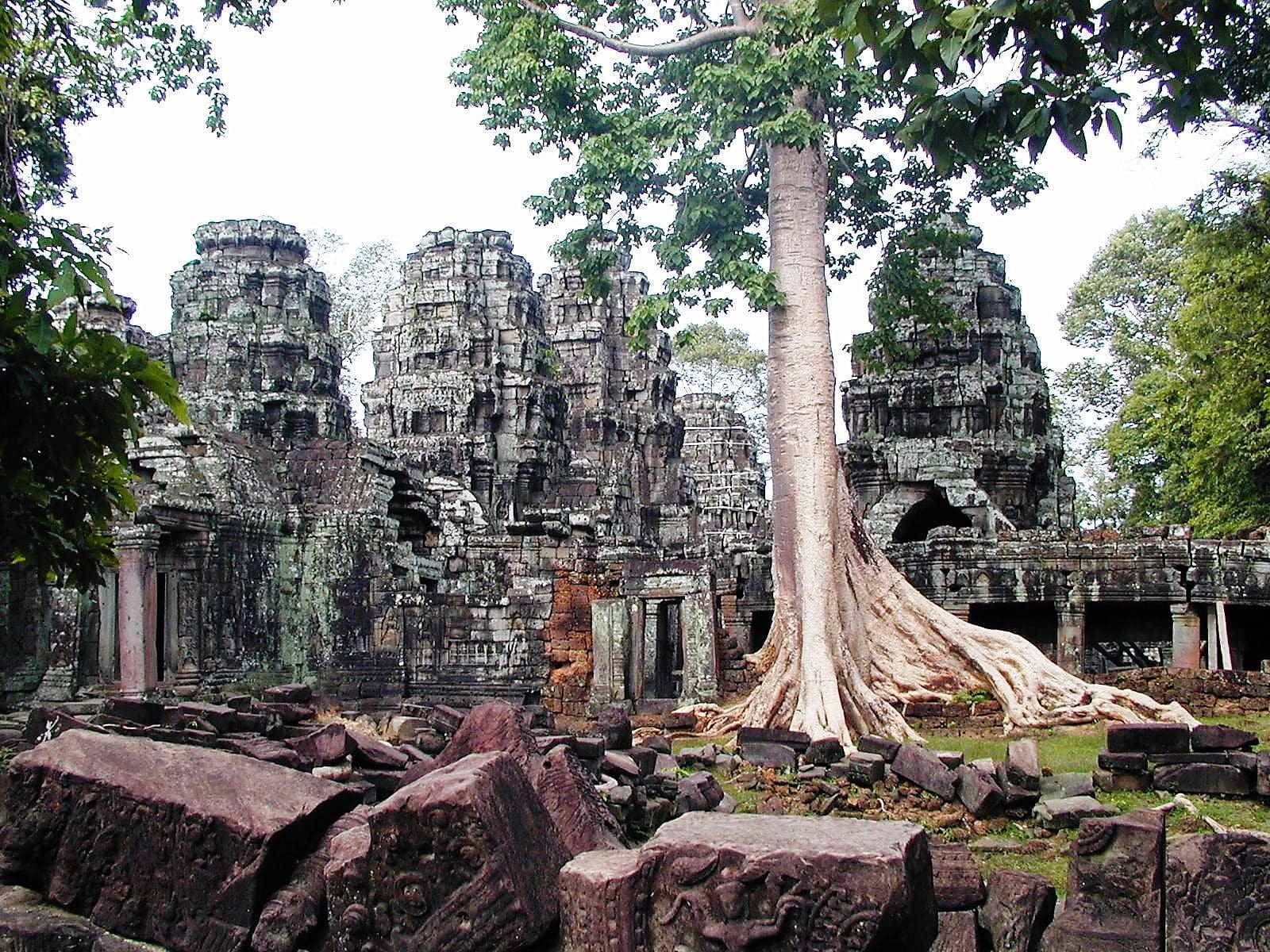 Banteay Kdei in Siem Reap, Cambodia (6)