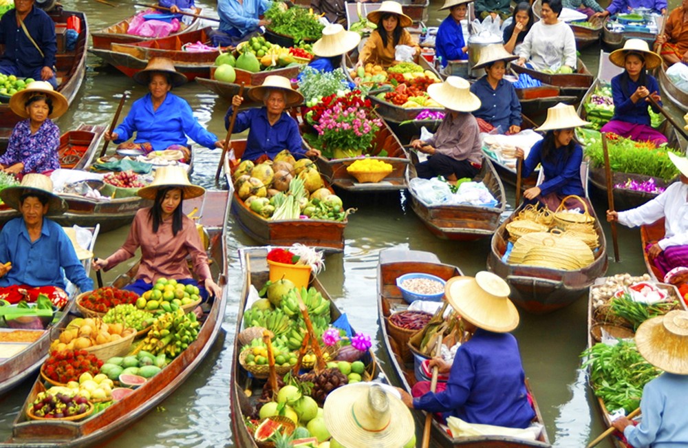 Damnoen Saduak Floating Market in Ratchaburi, Thailand (11)