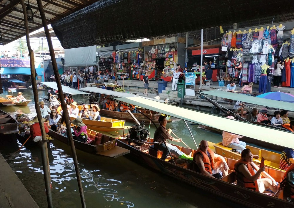 Damnoen Saduak Floating Market in Ratchaburi, Thailand (5)