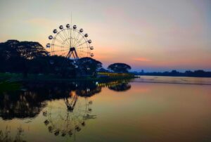 Inya Lake in Yangon, Myanmar (2)