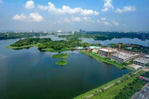 Inya Lake in Yangon, Myanmar (7)